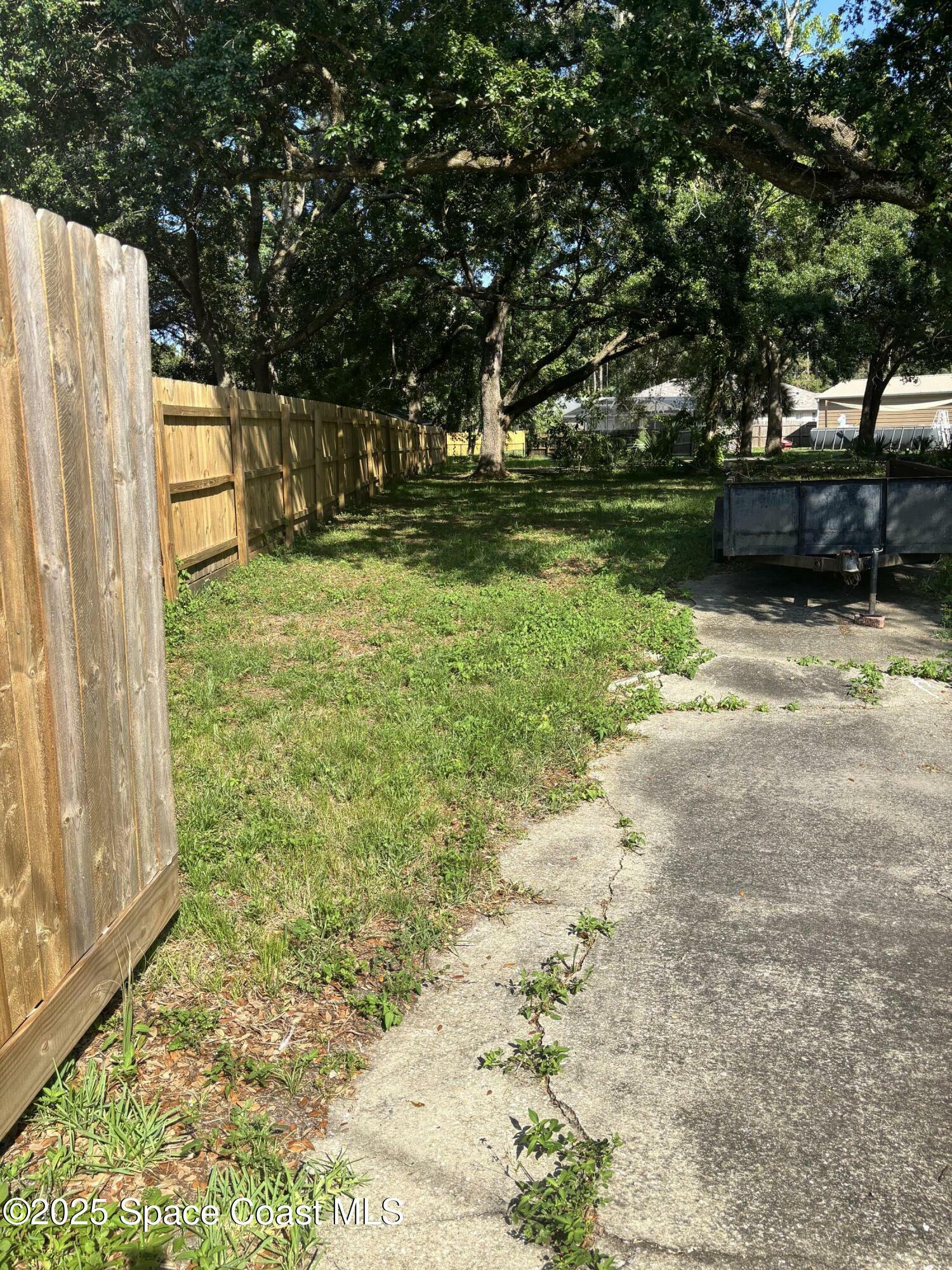 Property Photo: 0000 Birch Dr FL 32927