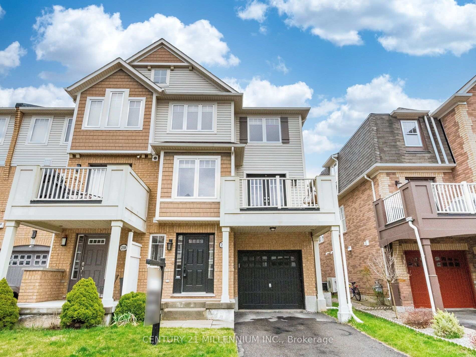 260 Wetenhall Landing  Milton ON L9T 7B7 photo