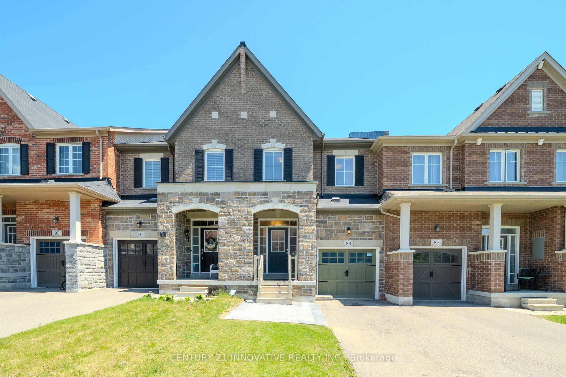 Photo de la propriété: 89 Cathedral Drive ON L1R 3L9