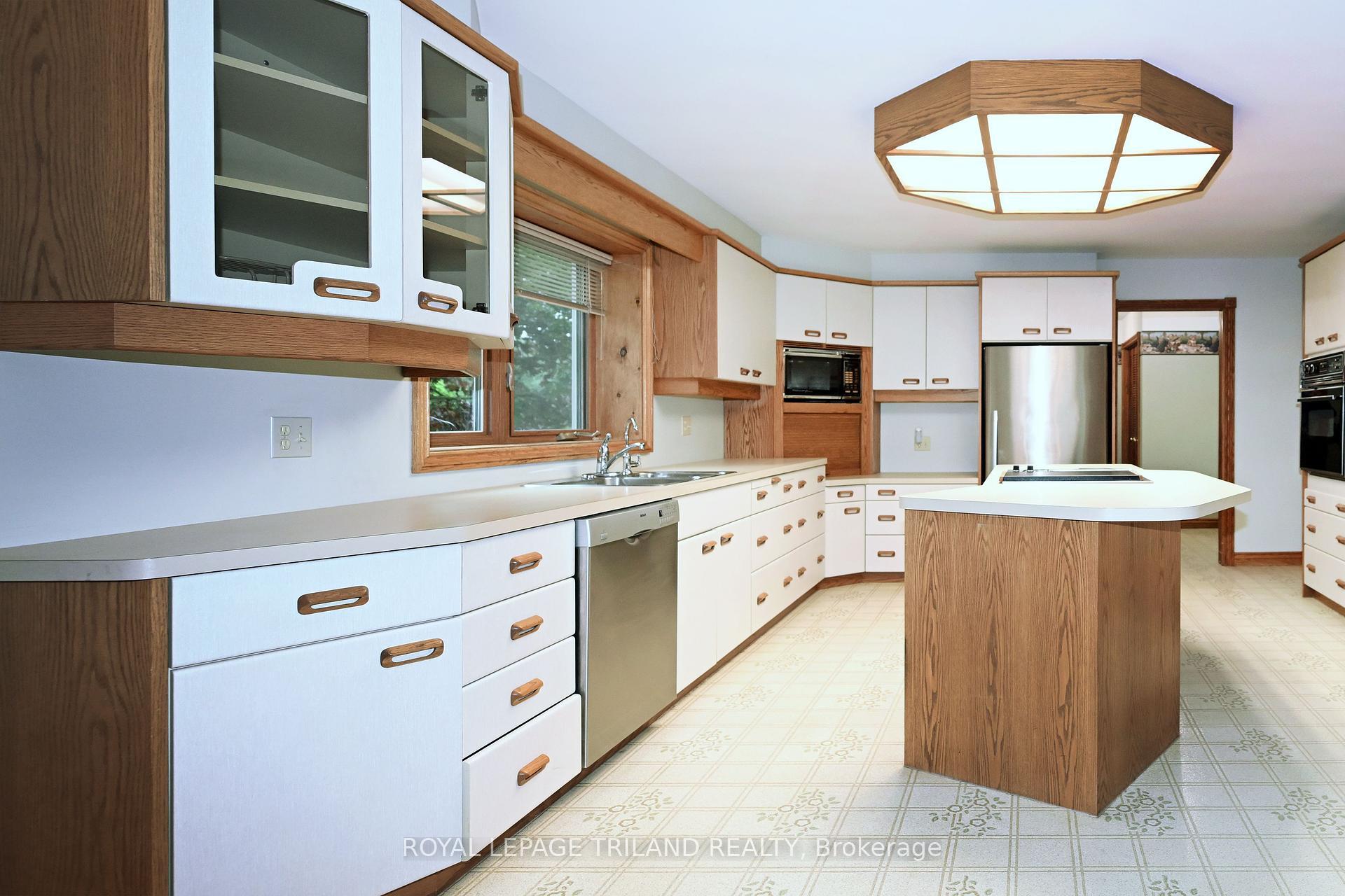 Property Photo: 6 Sifton Street ON N0L 2M0