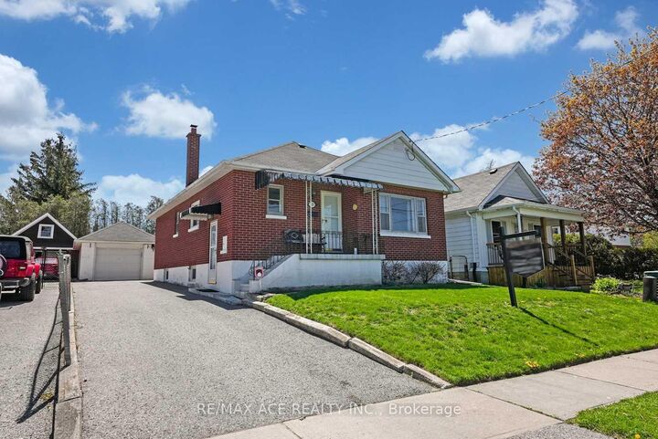 213 Conant Street Main Floor  Oshawa ON L1H 3S3 photo