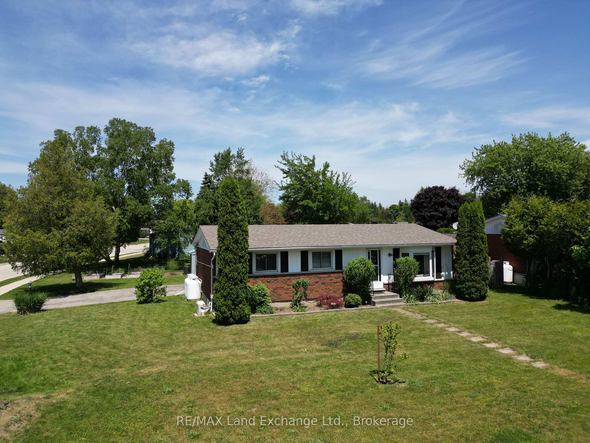 Photo de la propriété: 39 Inverlyn Crescent N ON N2Z 1J2