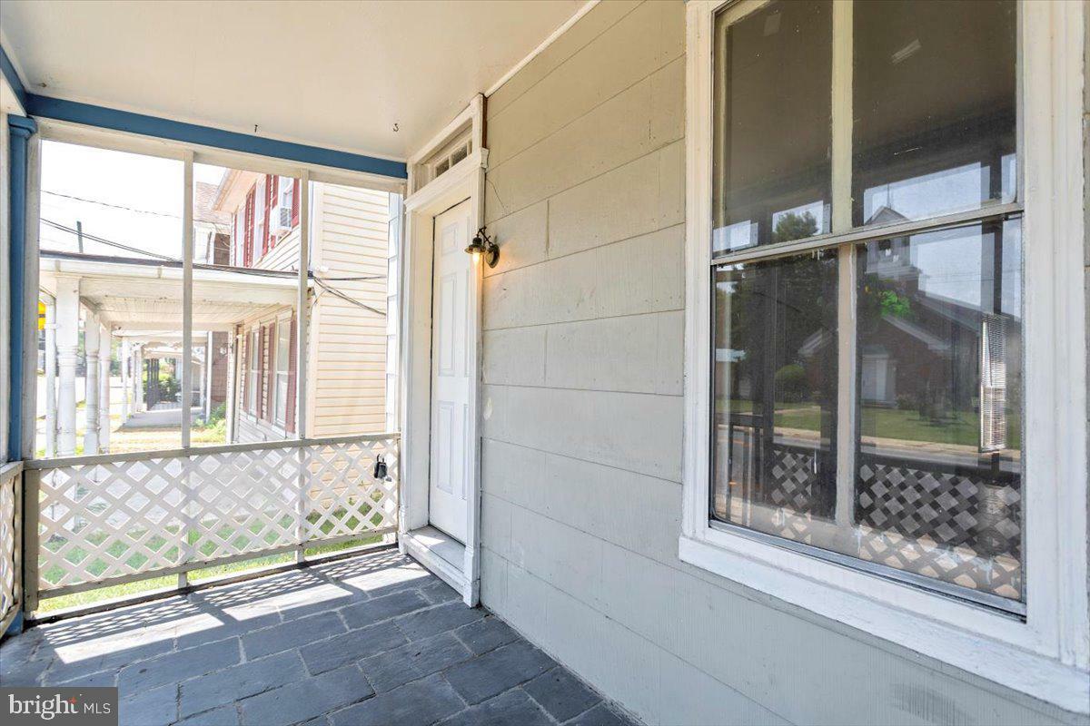 Property Photo: 515 Main Street MD 21623