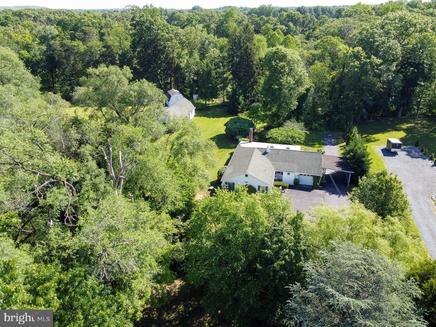 Property Photo: 1009 Potts Mill Rd NJ 08505