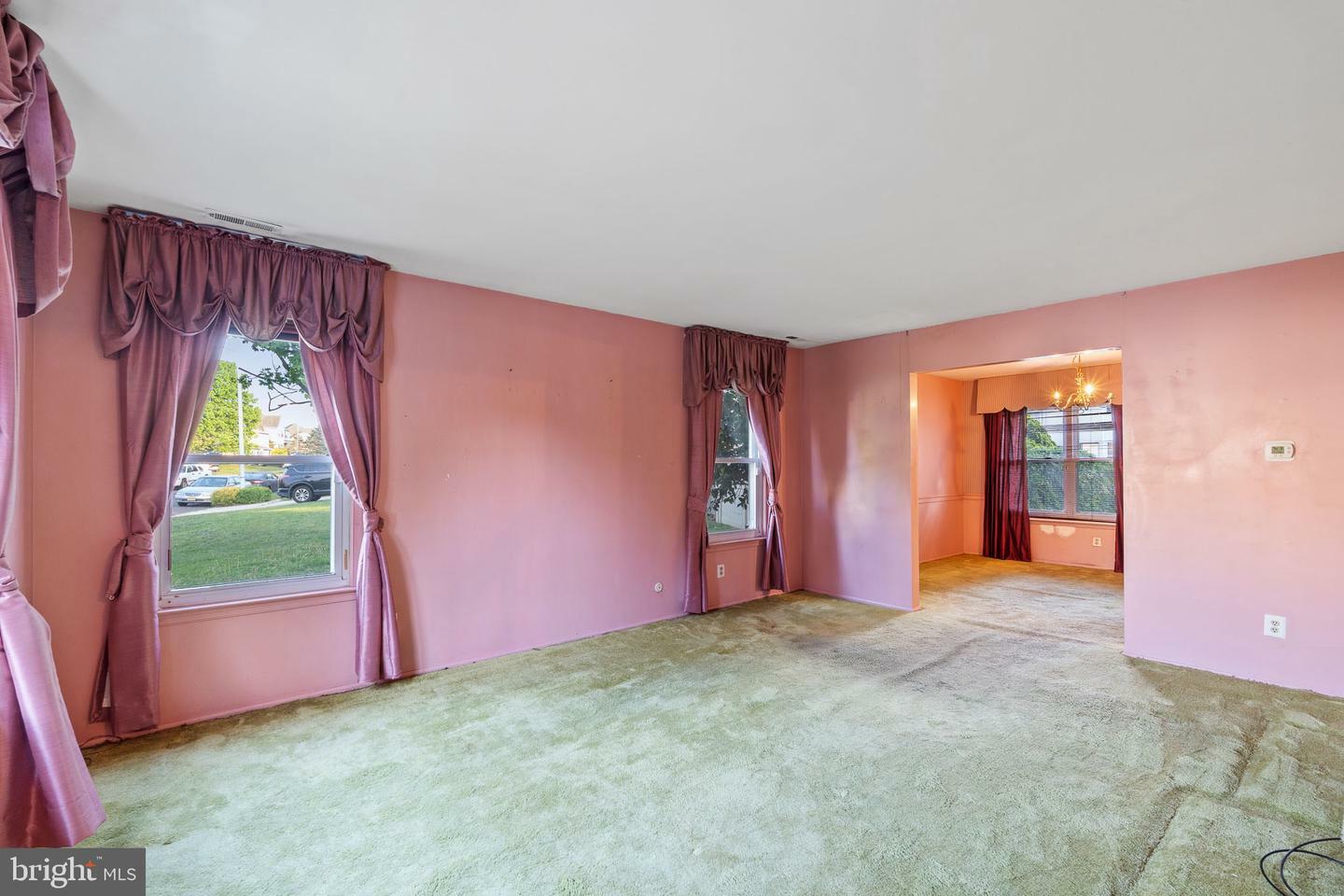 Property Photo: 212 Lafayette NJ 08085
