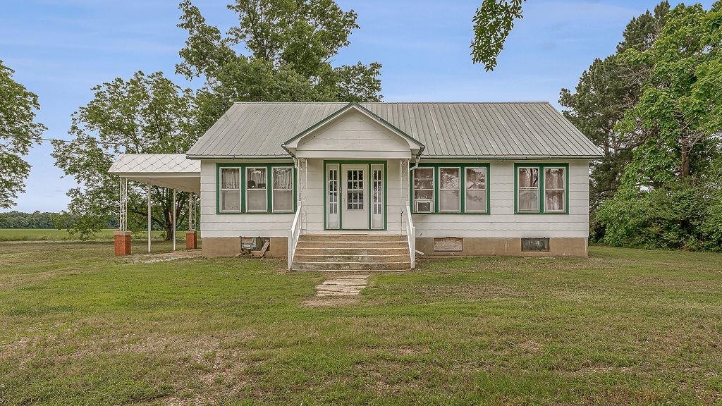 Property Photo: 4714 Highway 14 AR 72475