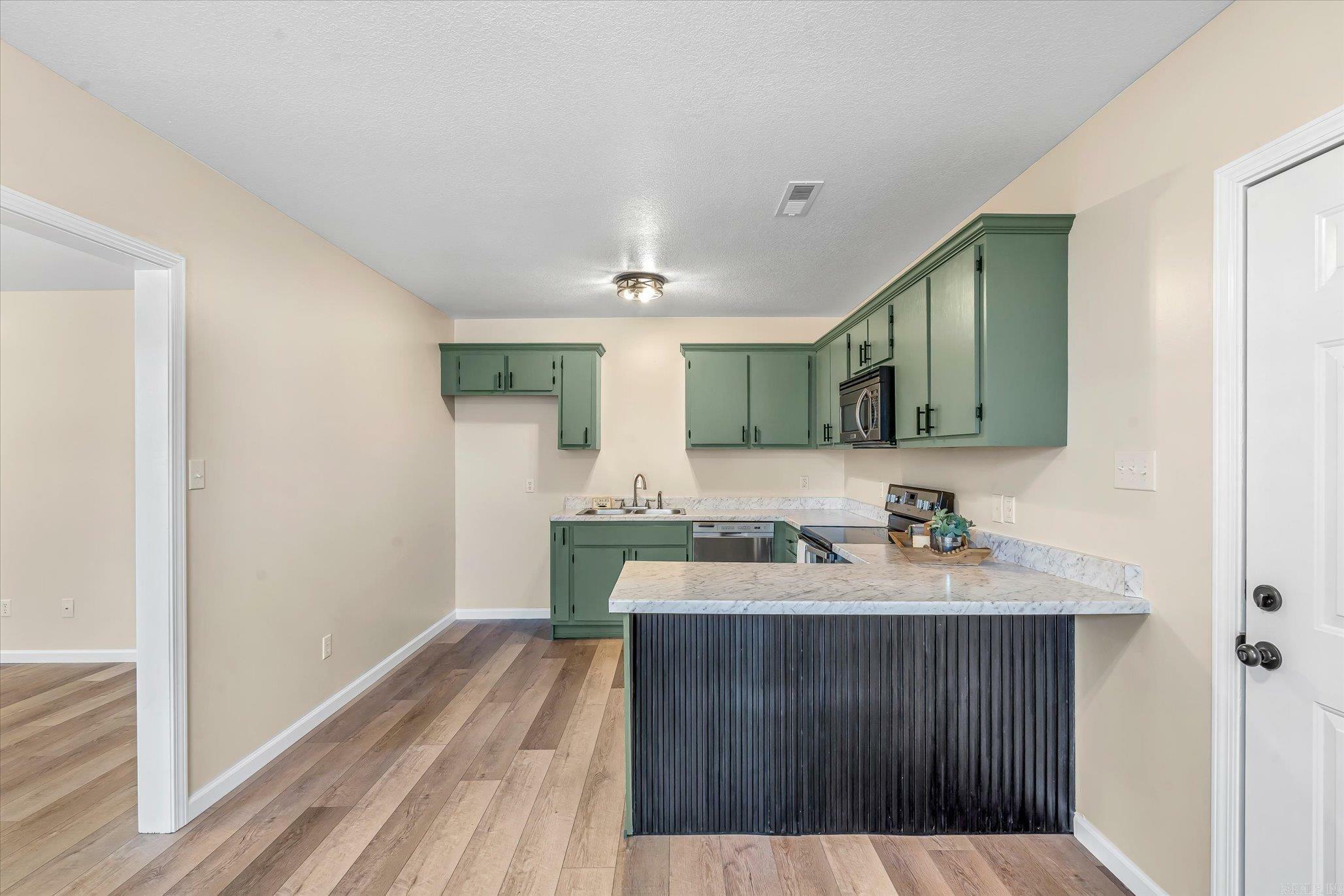 Property Photo: 202 S 14th Ave. AR 72450