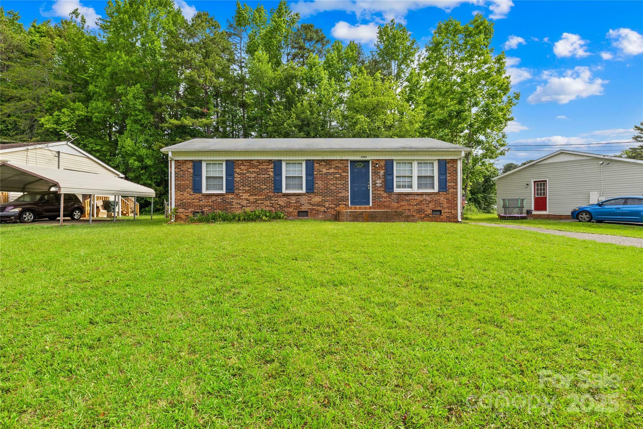 Property Photo: 1812 Alpine Drive NC 28086