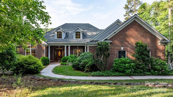 5487 Back Shore Drive  Granite Falls NC 28630 photo