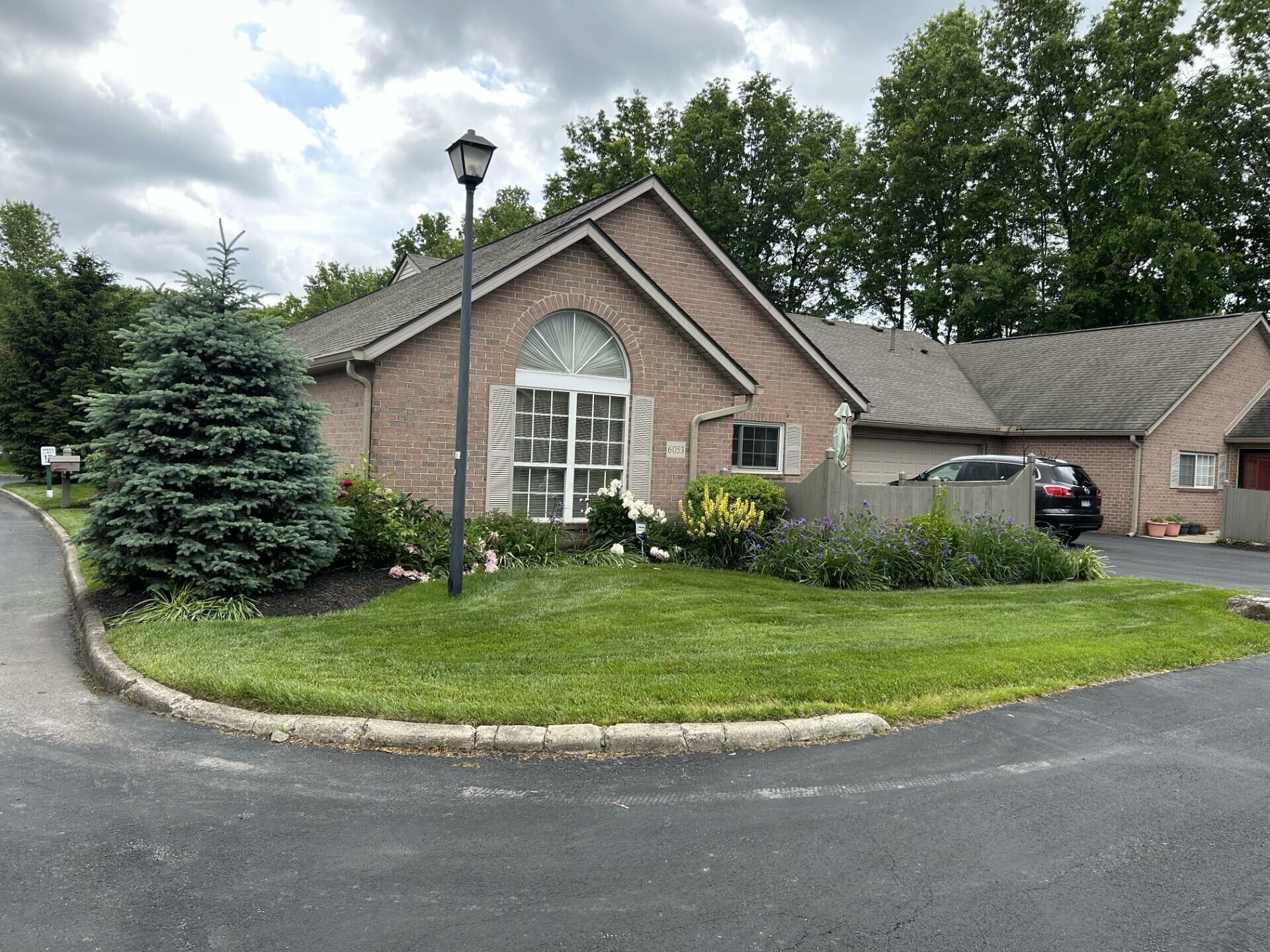 Property Photo: 6053 Blendon Chase Drive OH 43081