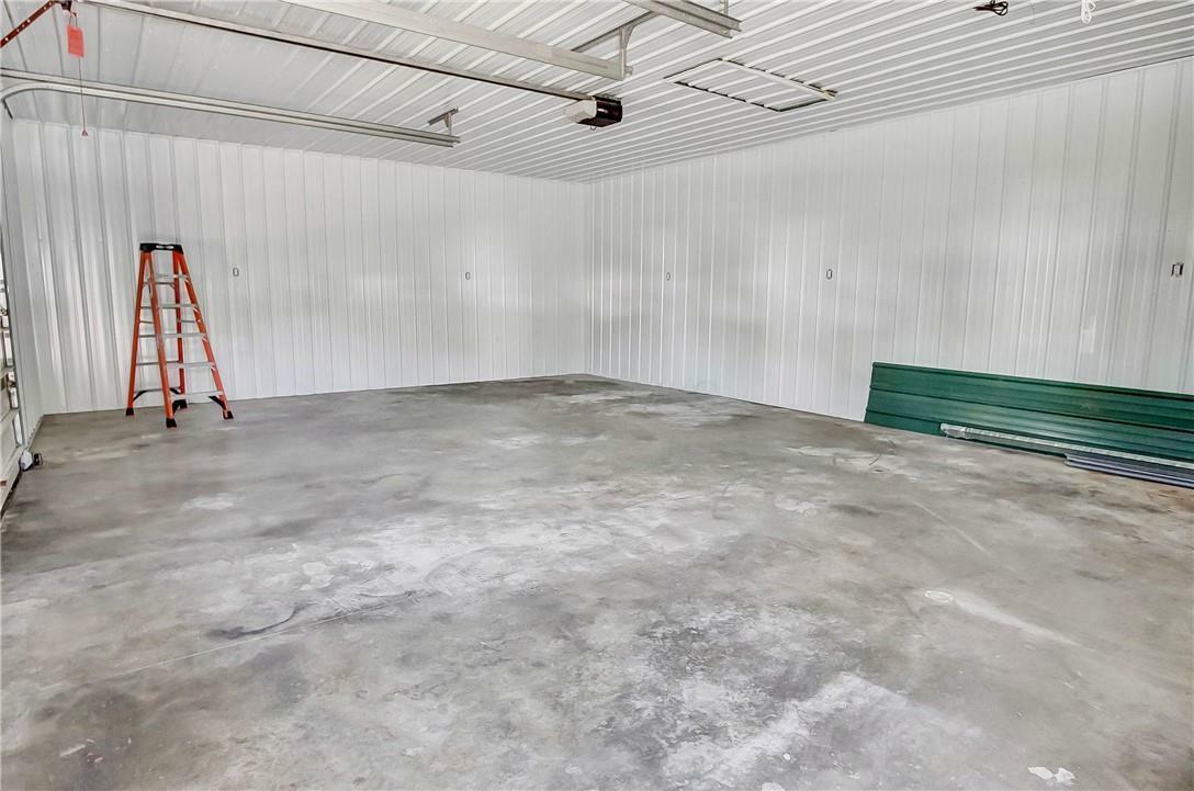 Property Photo: 1560 Russell Avenue OH 43701