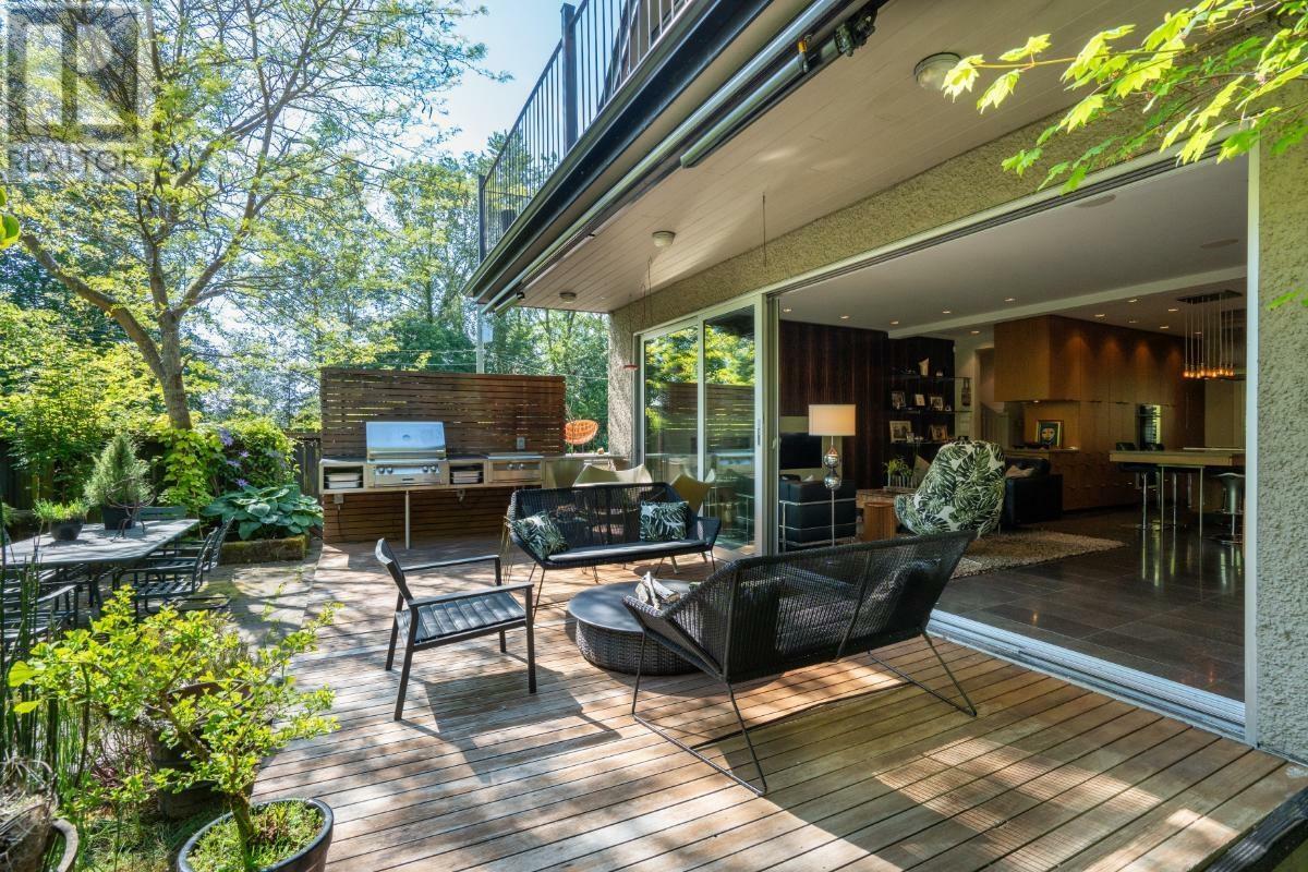 Photo de la propriété: 1850 West 30th Avenue BC V6J 3A3