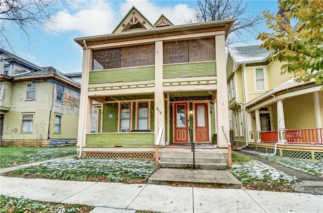 Property Photo: 910-910.5 S Fountain Avenue OH 45506