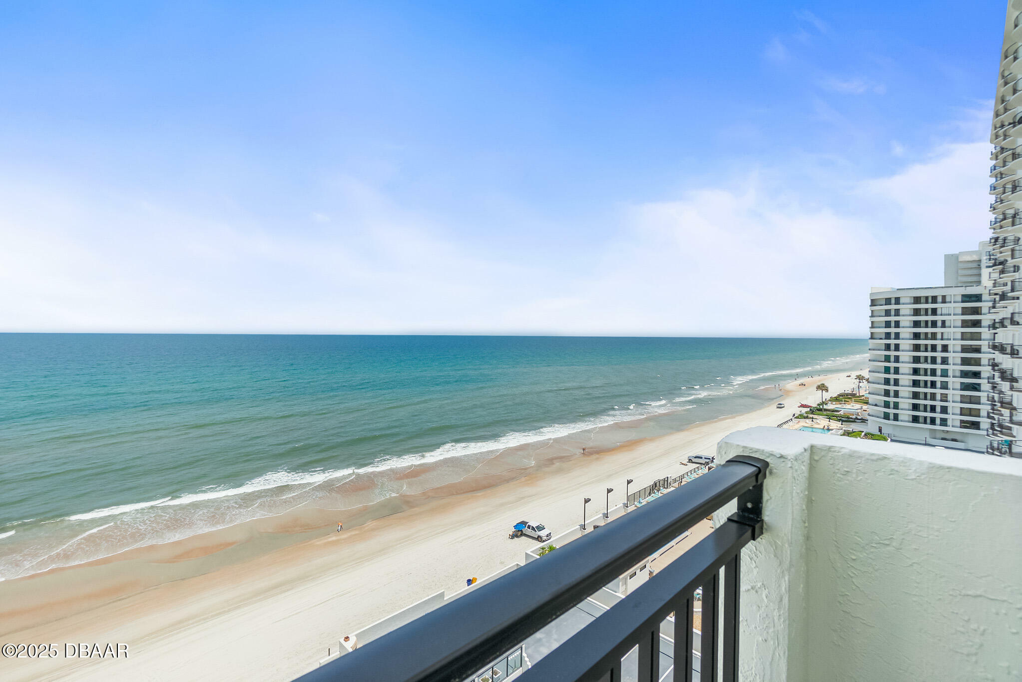 Property Photo: 2987 S Atlantic Avenue FL 32118