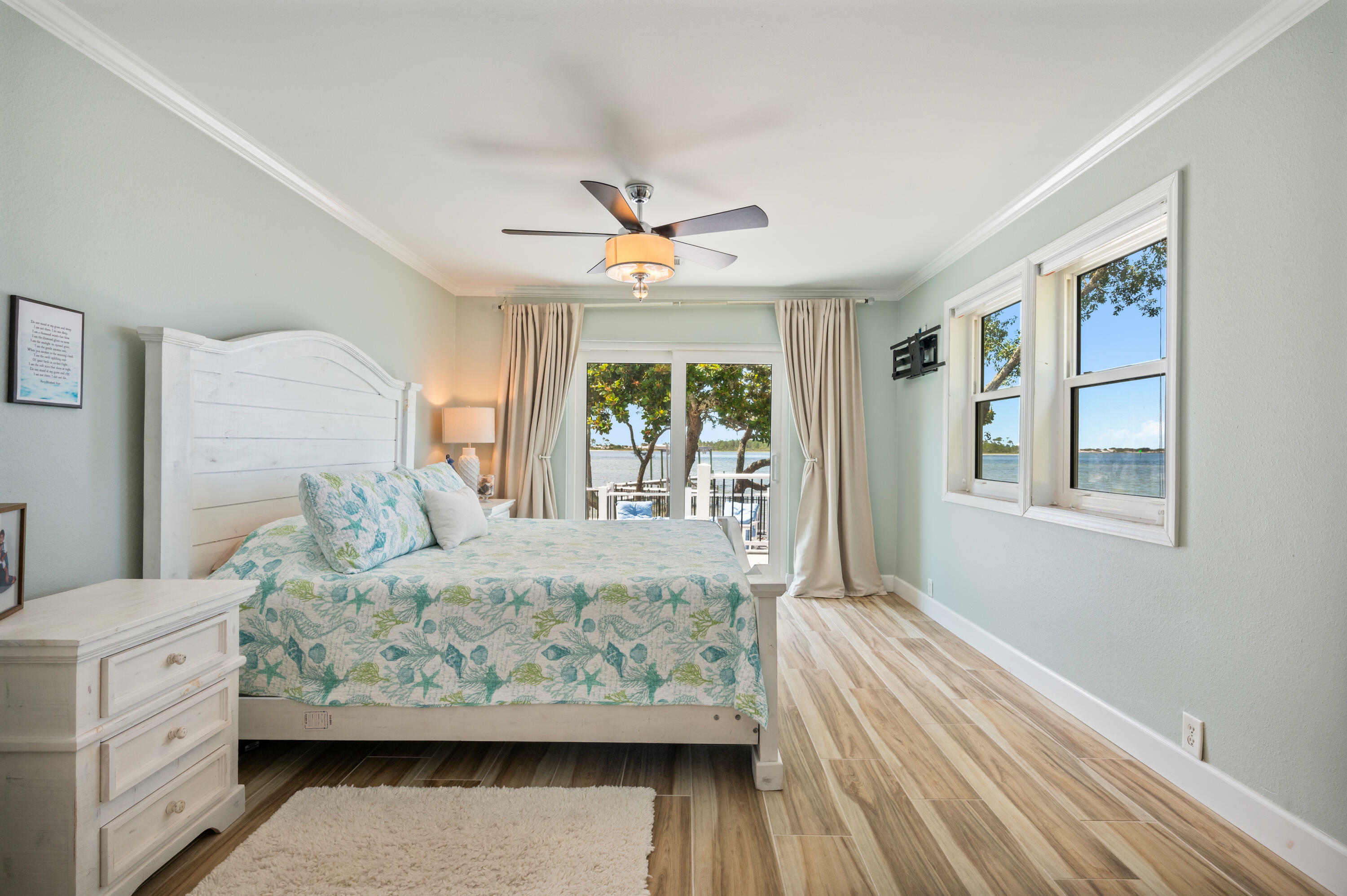Property Photo: 516 Parish Boulevard FL 32569