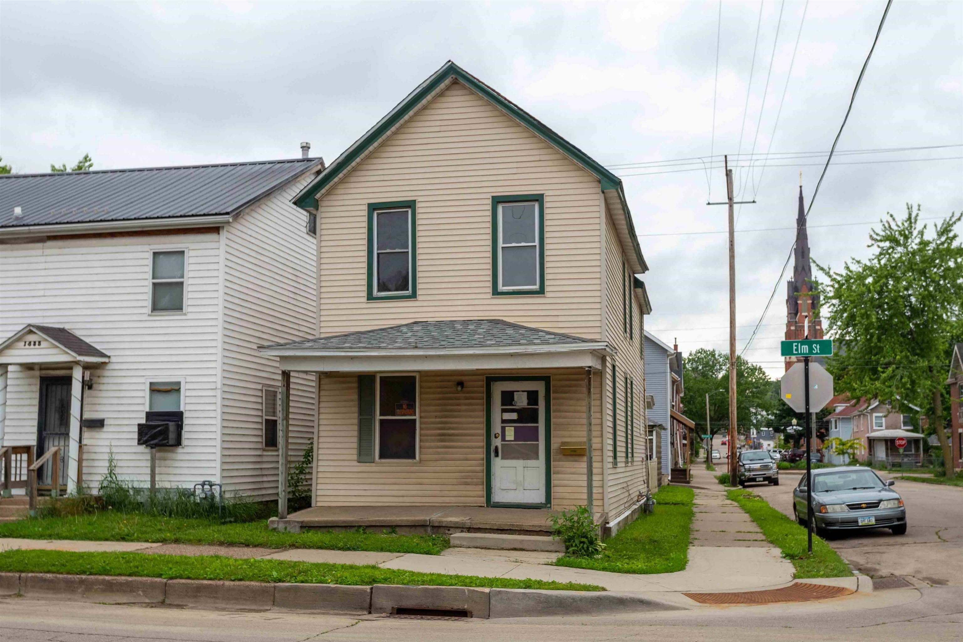 1499 Elm Street  Dubuque IA 52001 photo
