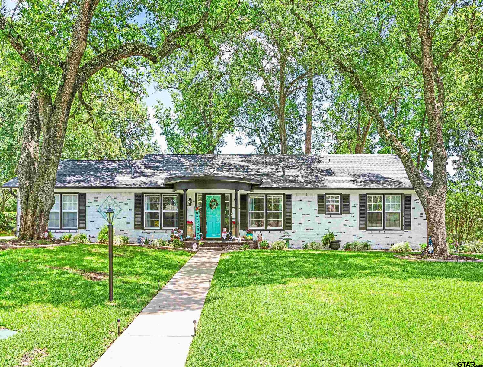 Property Photo:  3614 Birdwell Dr  TX 75701 