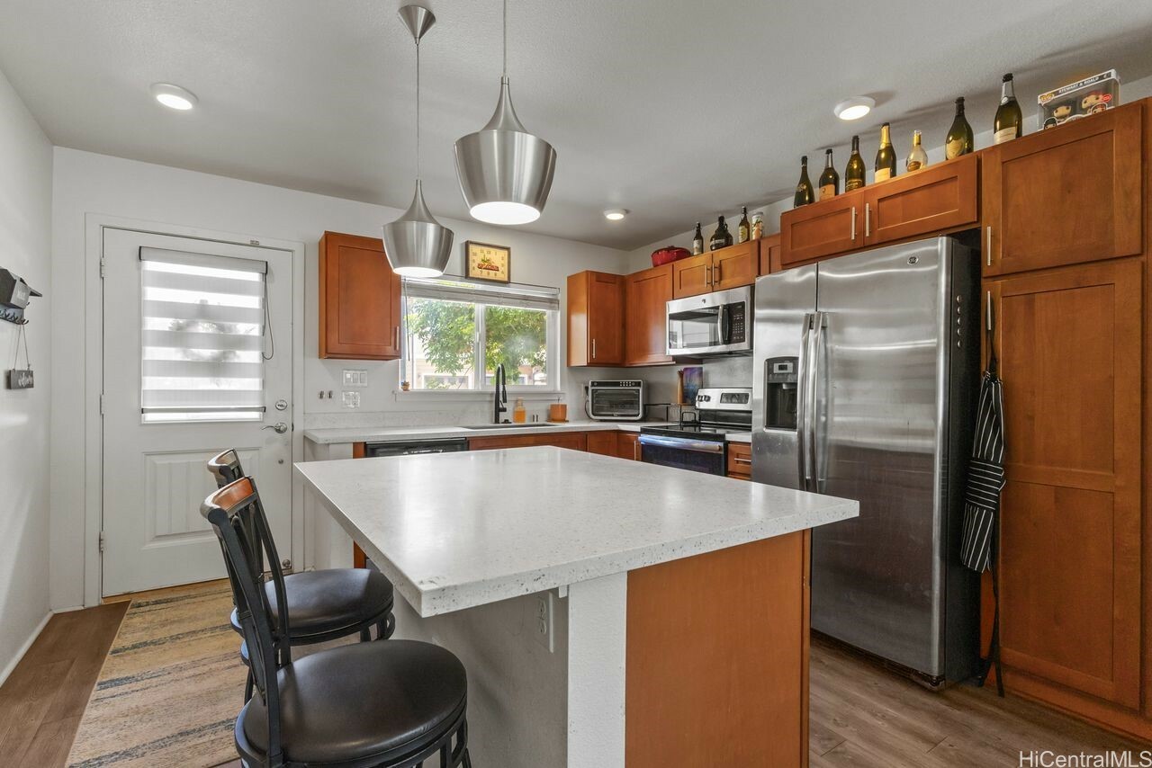 Property Photo: 724 Kakala Street 2101 HI 96707