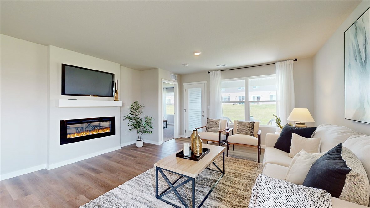 Property Photo:  4207 NE 13th Street  IA 50021 