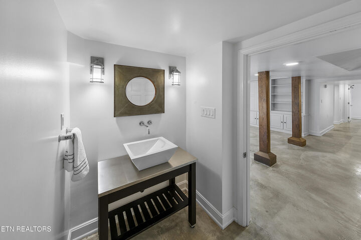 3929 Glenfield Drive  Knoxville TN 37919 photo