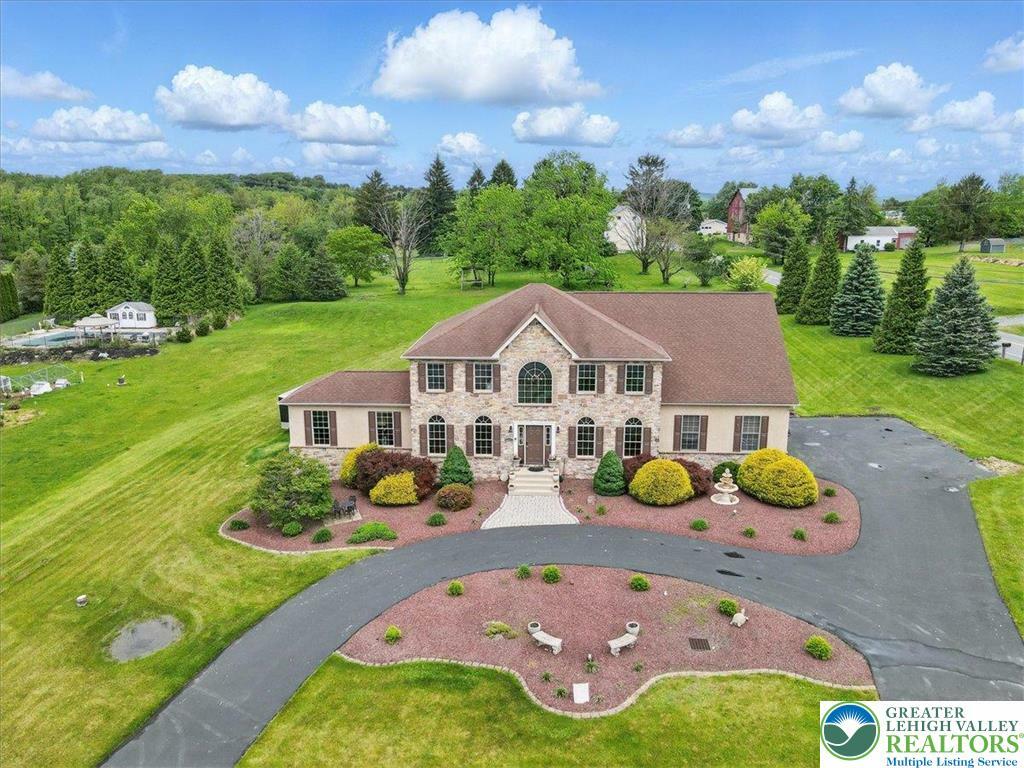 Property Photo: 2740 Olive Branch Lane PA 18014