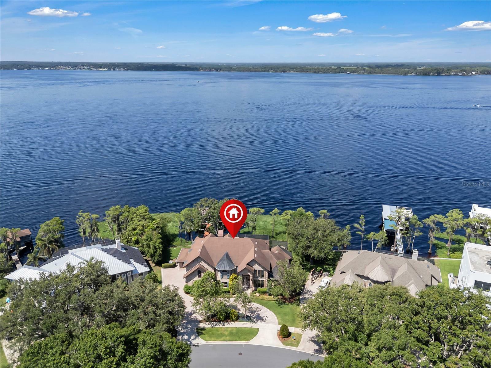Property Photo: 1956 Brantley Circle FL 34711
