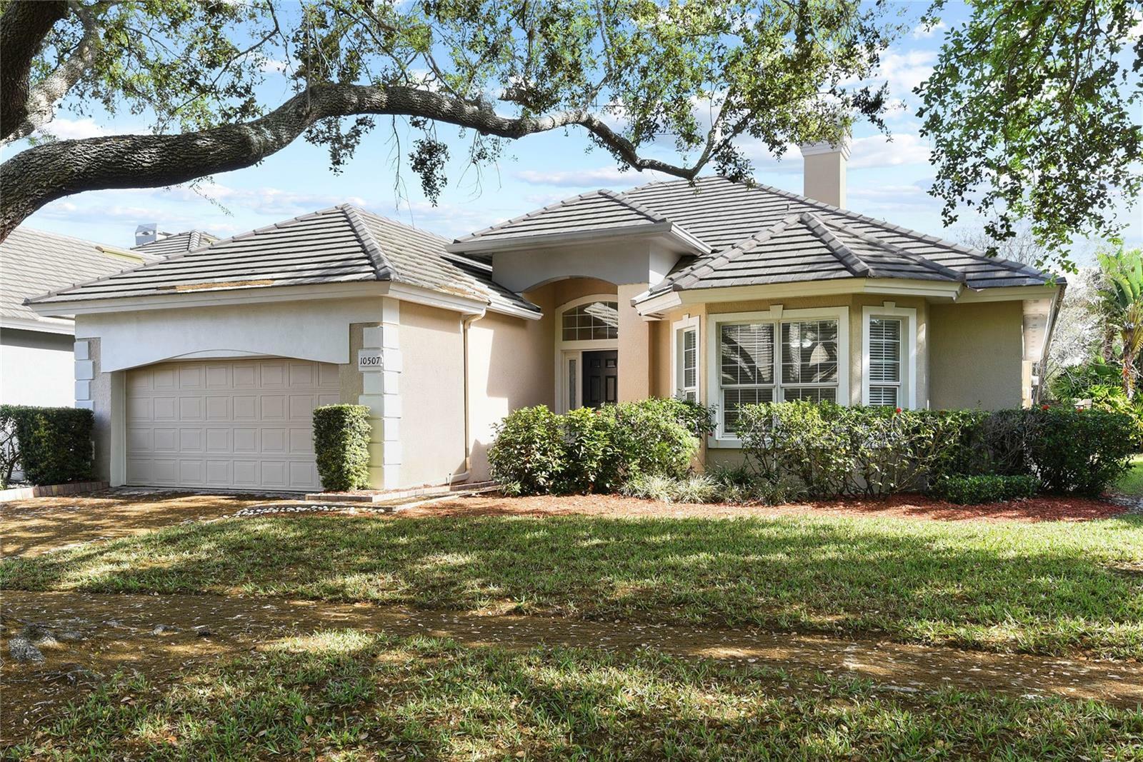 Property Photo: 10507 Holly Crest Drive FL 32836
