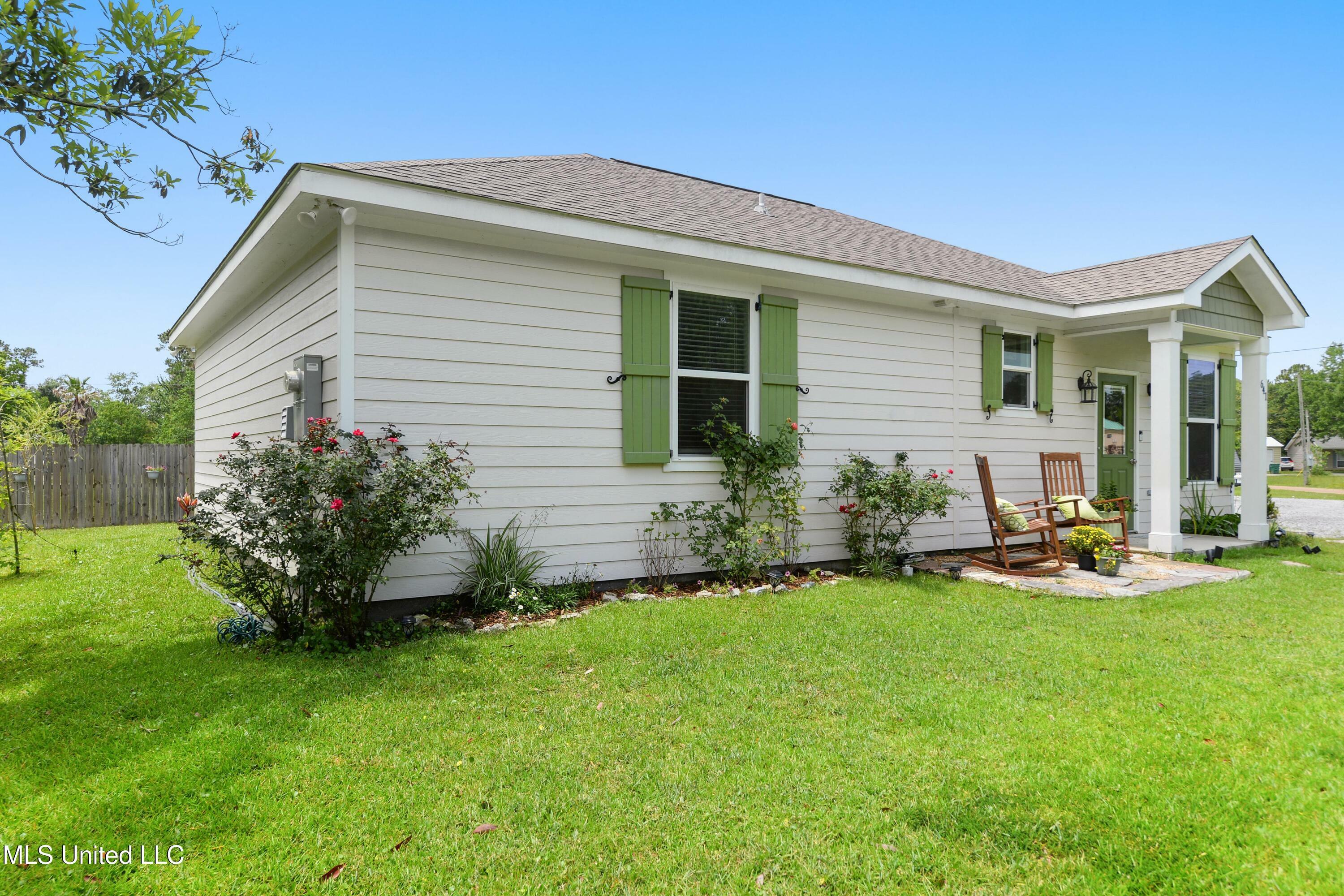 Property Photo: 641 Saint Anthony Street MS 39576