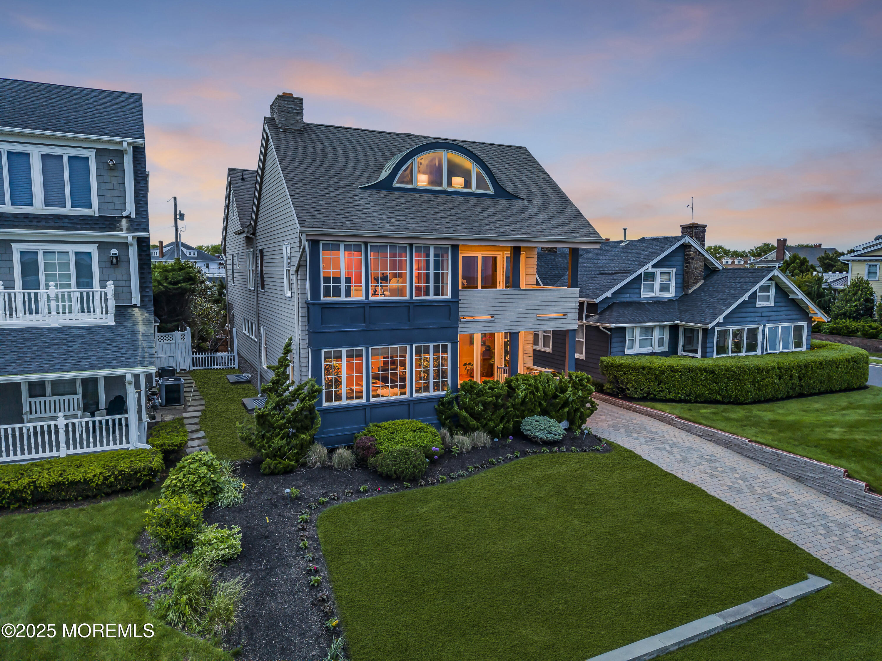 Property Photo:  2009 Ocean Avenue  NJ 07762 