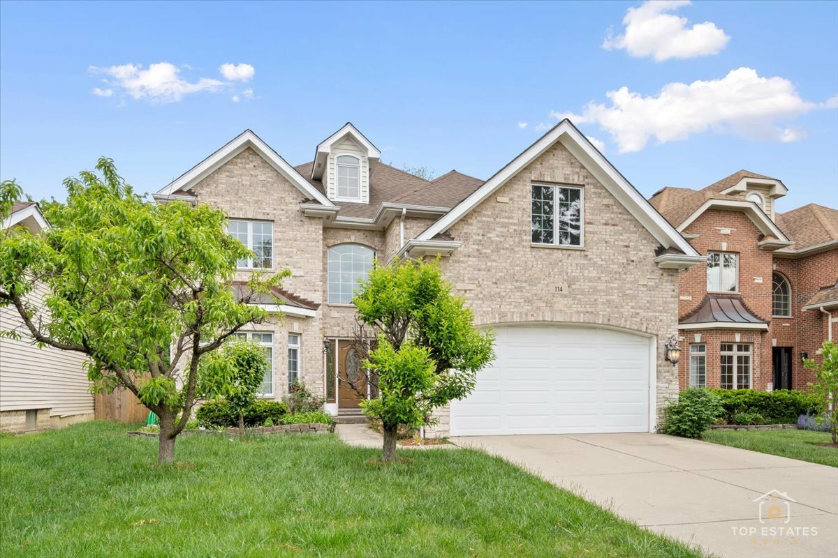 Property Photo:  114 E 56th Street  IL 60559 