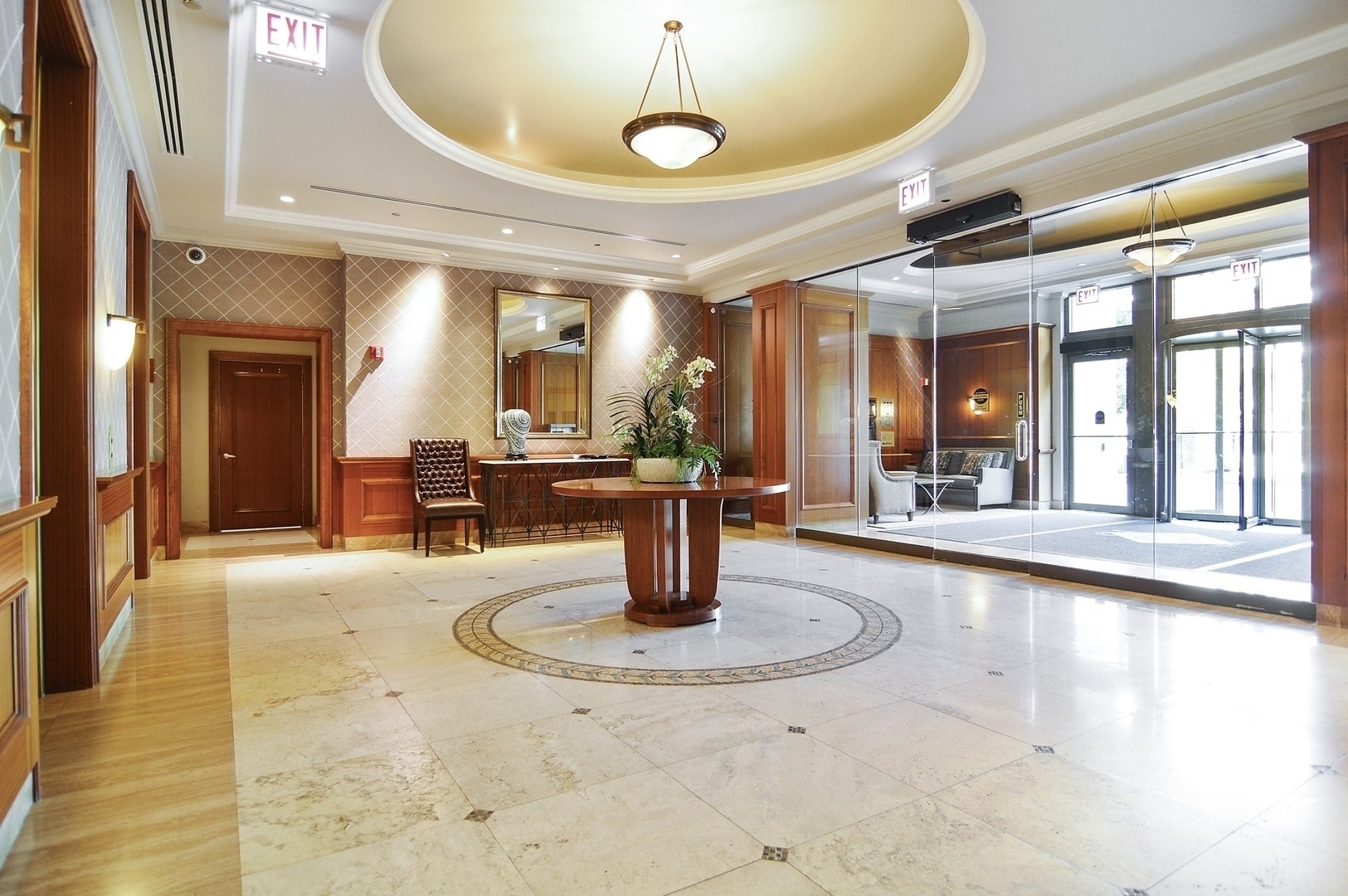Property Photo:  1322 S Prairie Avenue 1812  IL 60605 
