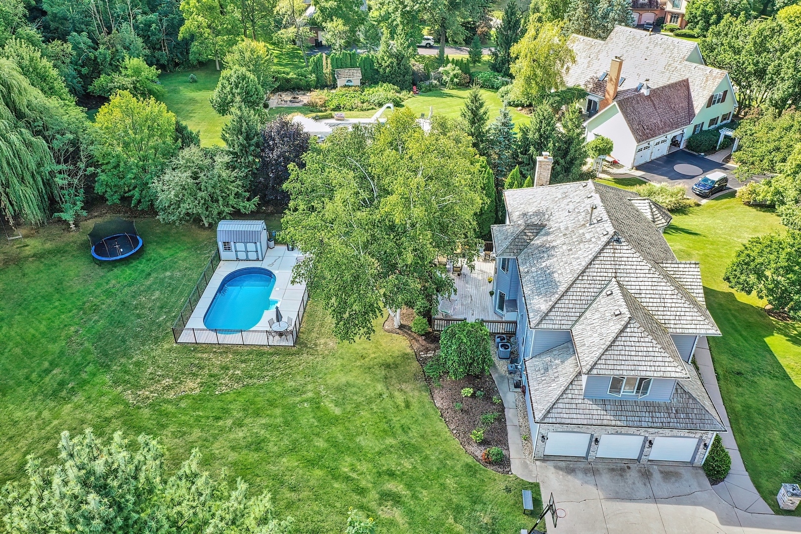 Property Photo: 1551 Daybreak Drive IL 60048