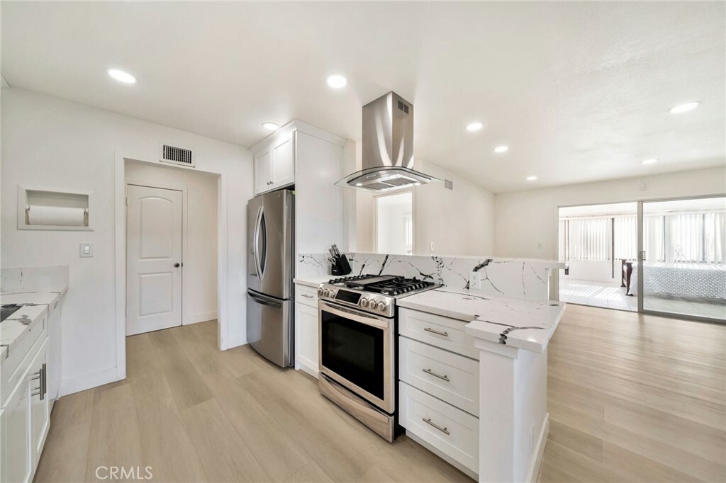 Property Photo: 17121 Granada Lane CA 92647