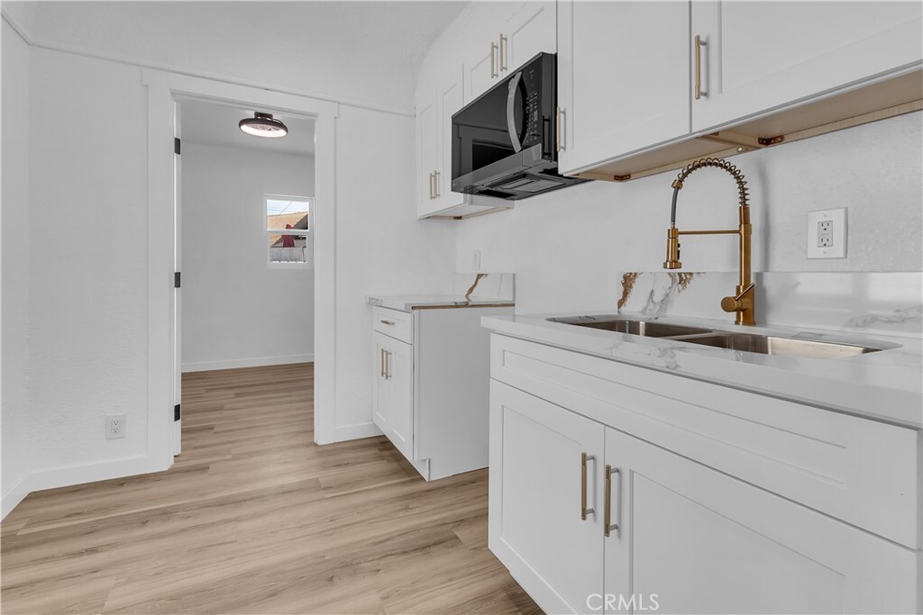Property Photo:  3140 Pluma Street  CA 90262 