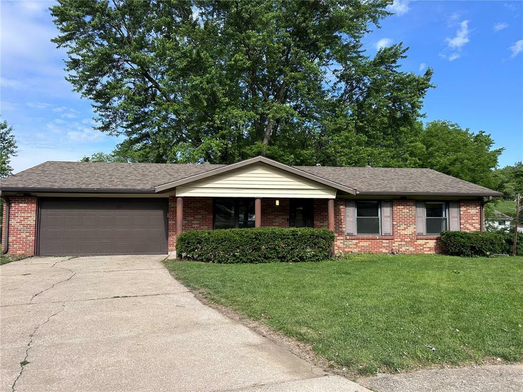 Property Photo: 11572 Springford Court MO 63044