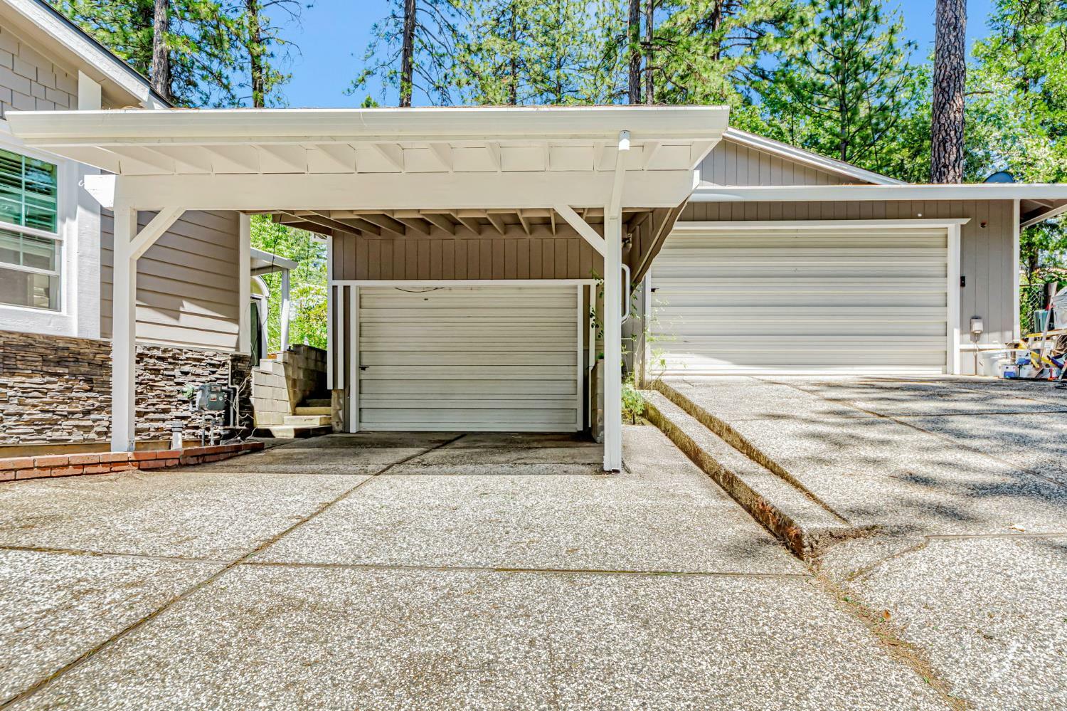 Property Photo: 571 B Lane CA 95703