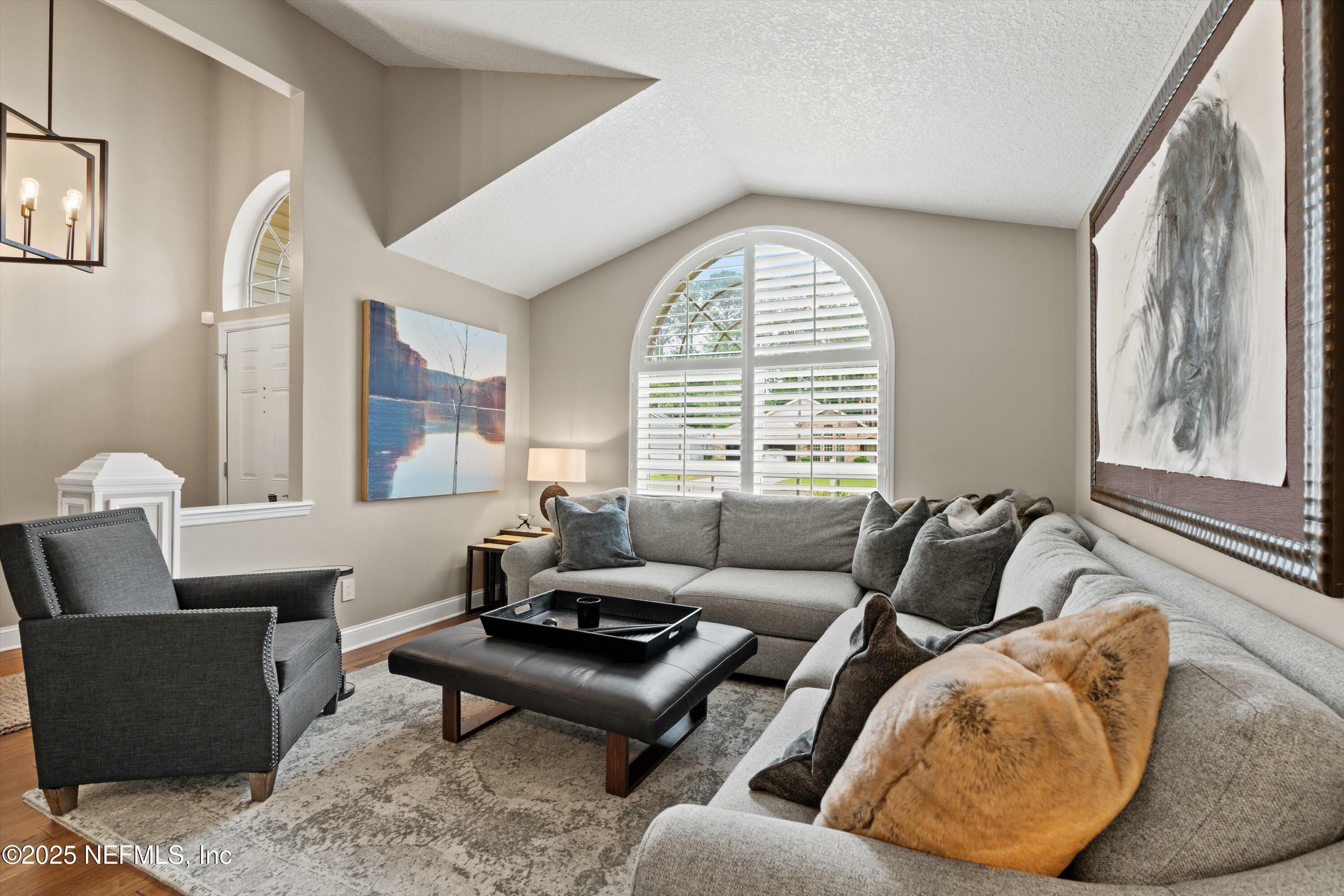 Property Photo: 1576 Linkside Drive FL 32003