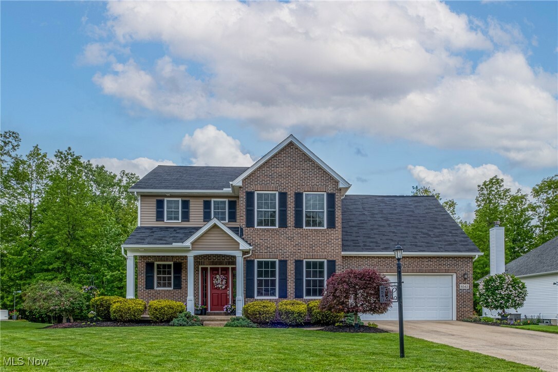 Property Photo: 8543 Mulberry Chase OH 44039