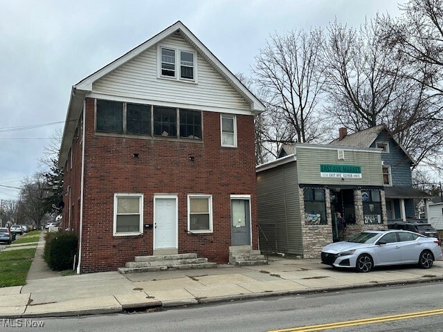 1115 East Avenue  Elyria OH 44035 photo