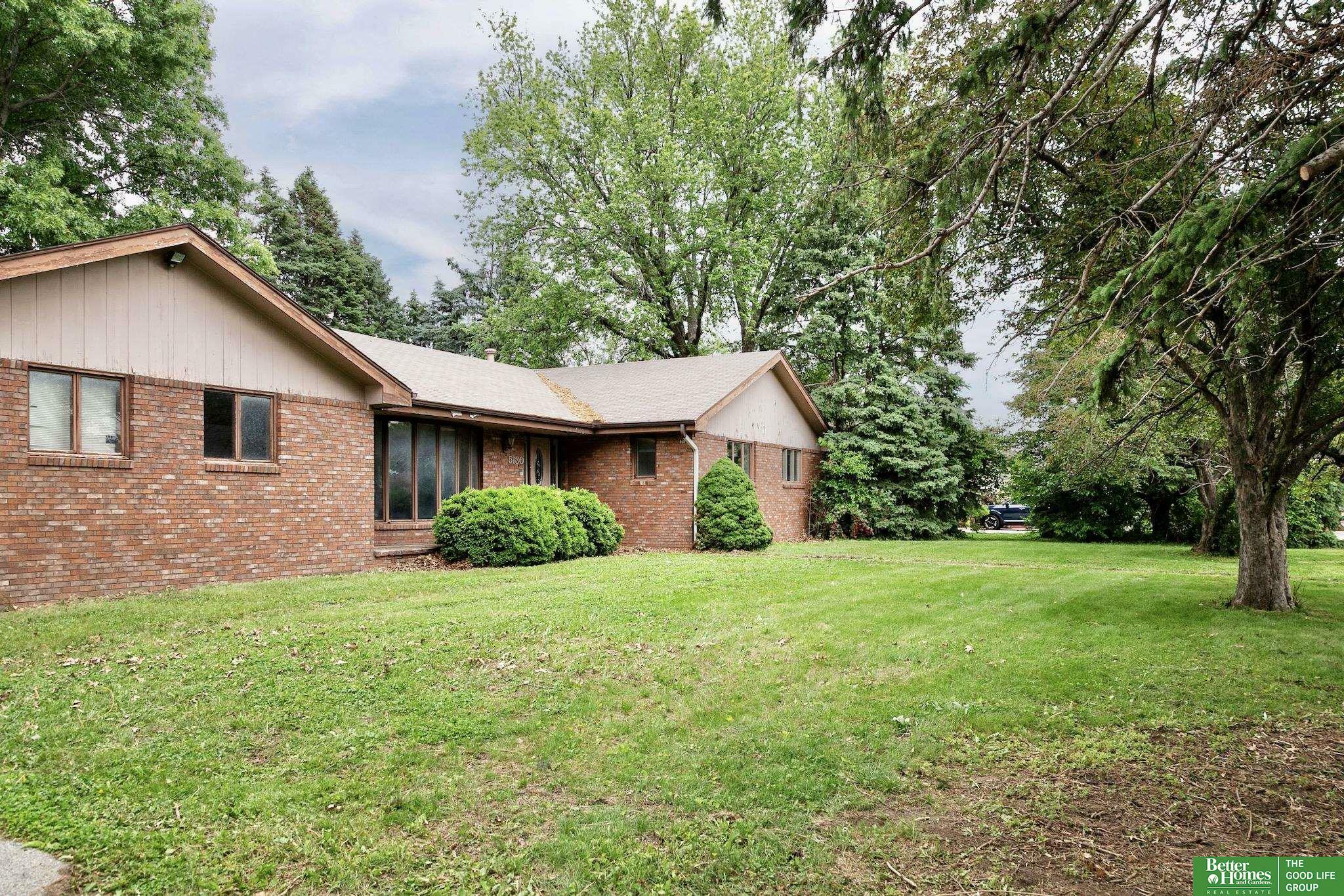 Property Photo: 5130 O Street NE 68117