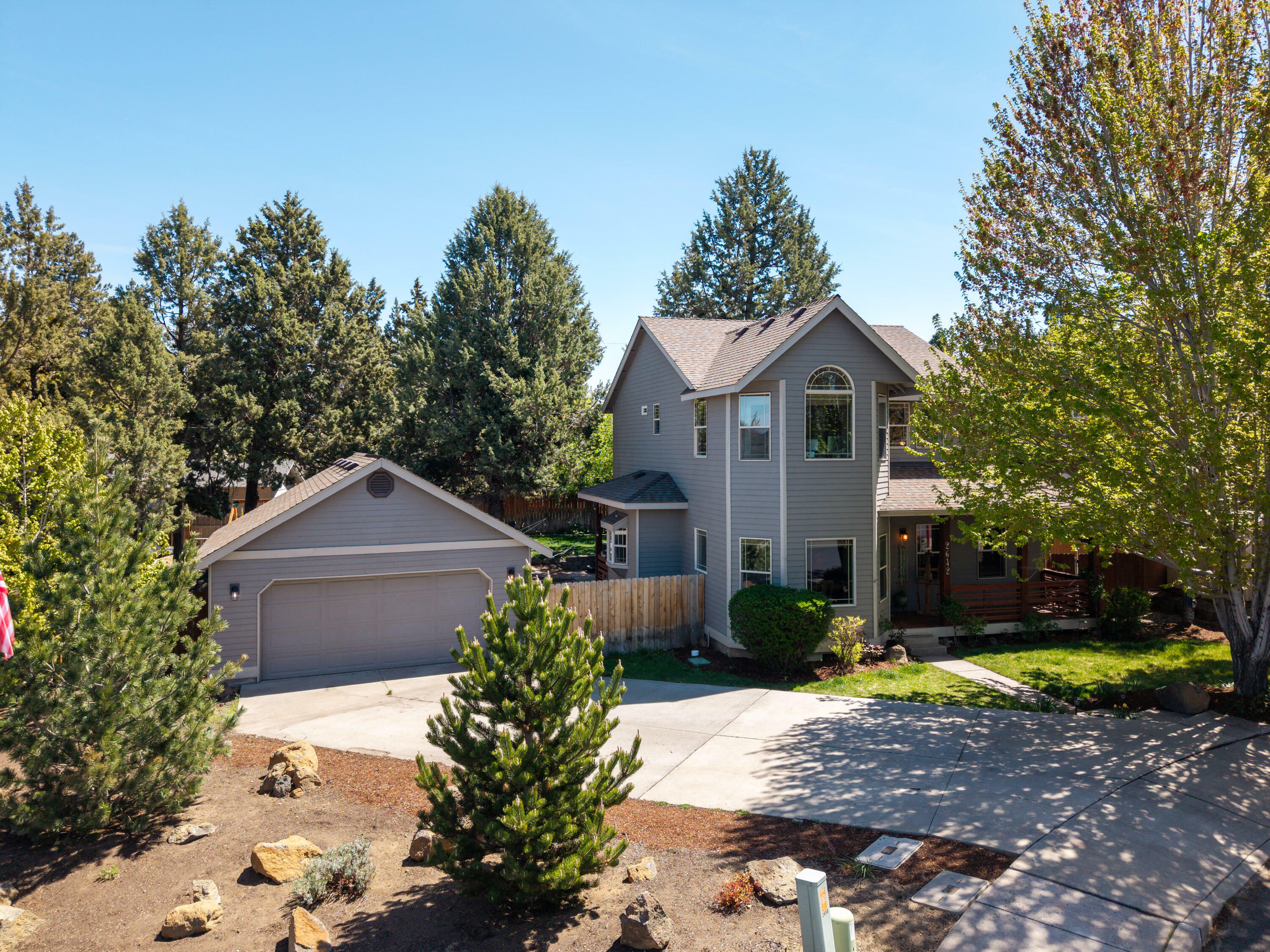 Property Photo: 2642 NE Keats Drive OR 97701
