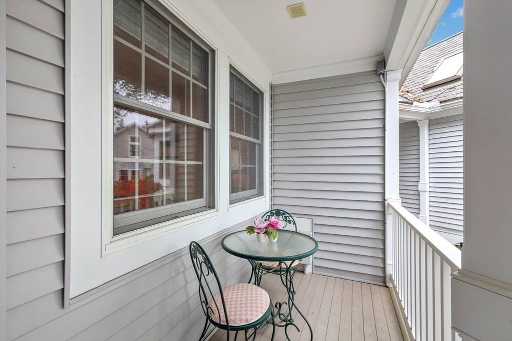 Property Photo:  10 Highcroft Way 10  MA 01748 