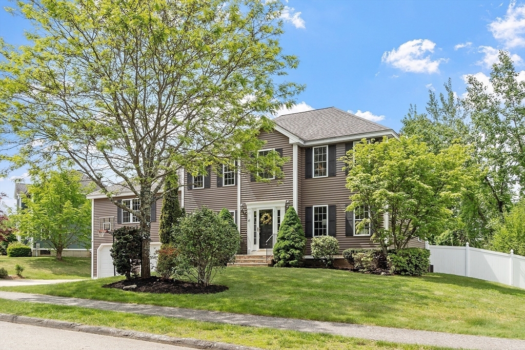 43 Blair Dr  Holden MA 01520 photo