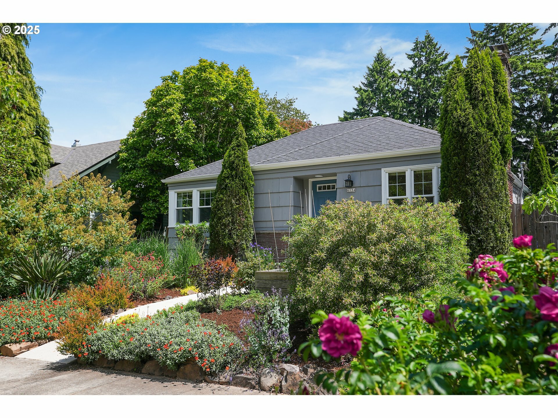 Property Photo:  6134 NE 25th Ave  OR 97211 