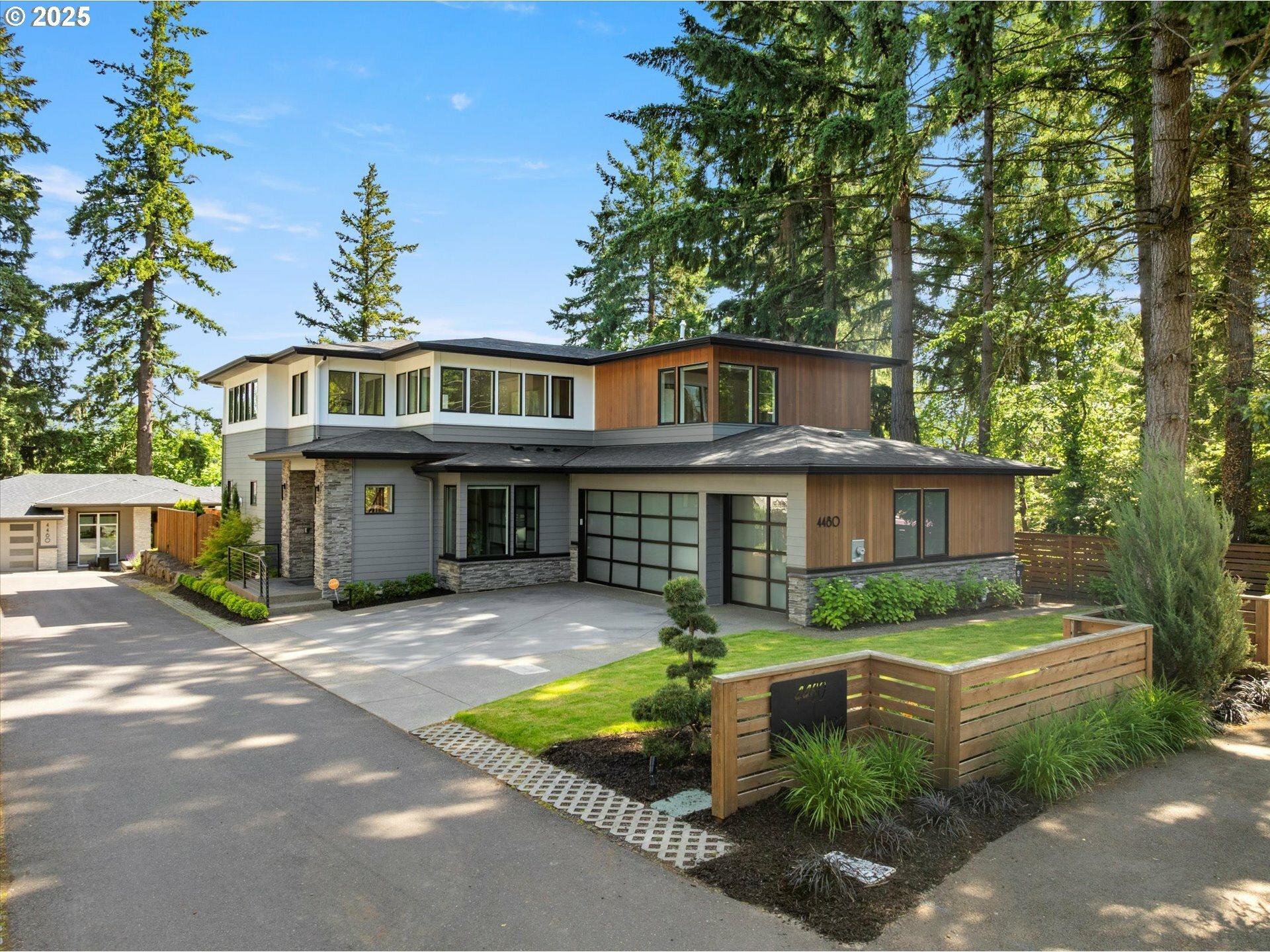4480 Upper Dr  Lake Oswego OR 97035 photo