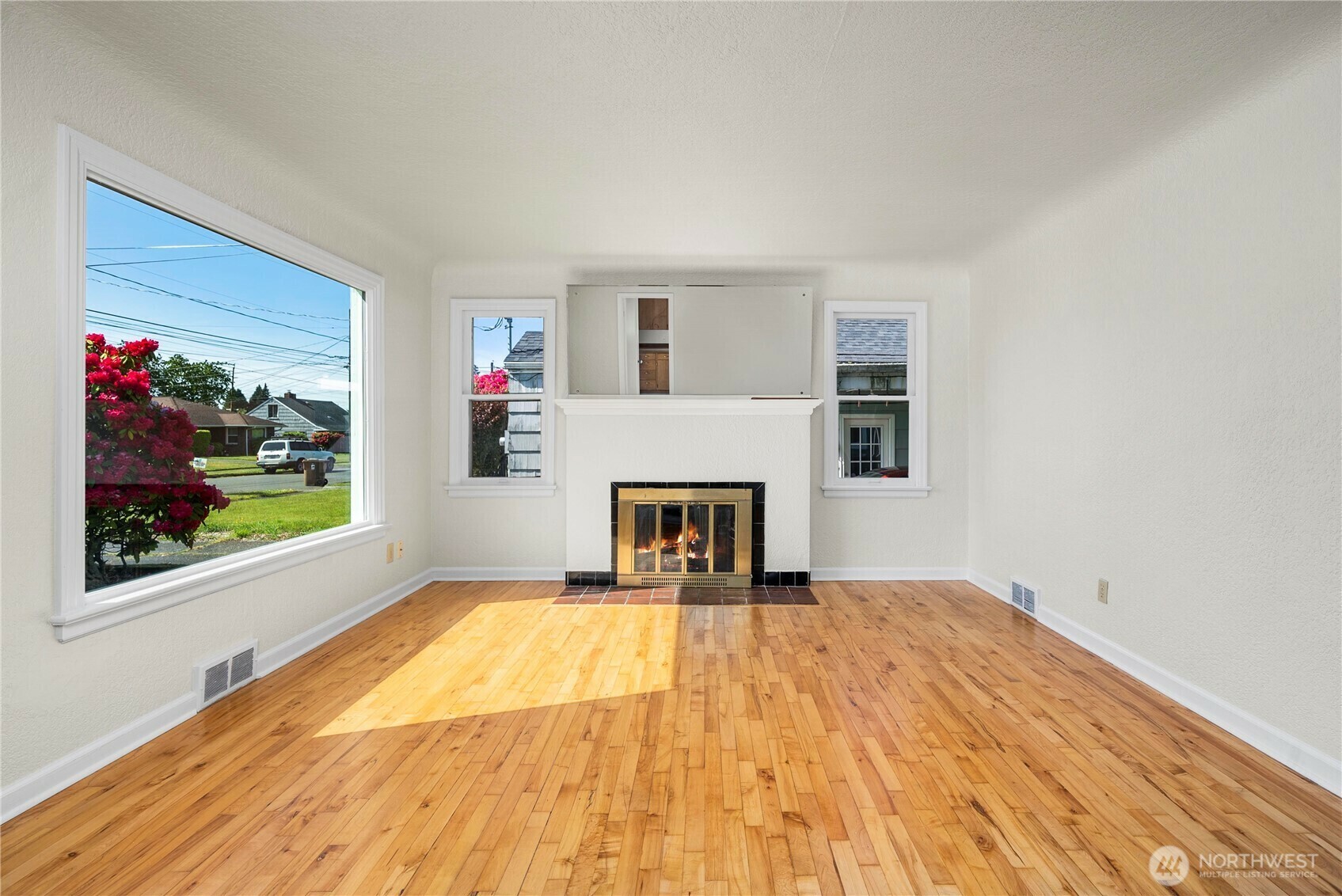 Property Photo: 6027 S Bell Street WA 98408