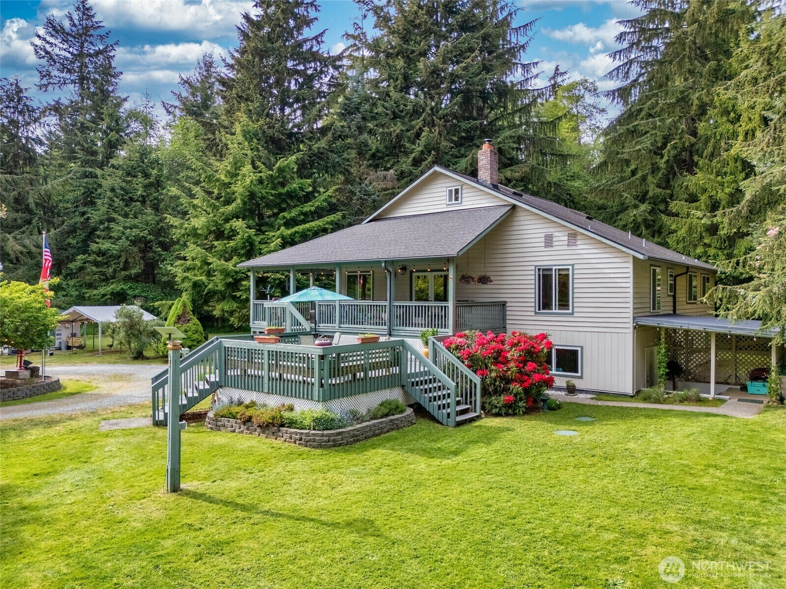 Property Photo:  27428  97th Avenue SW  WA 98070 