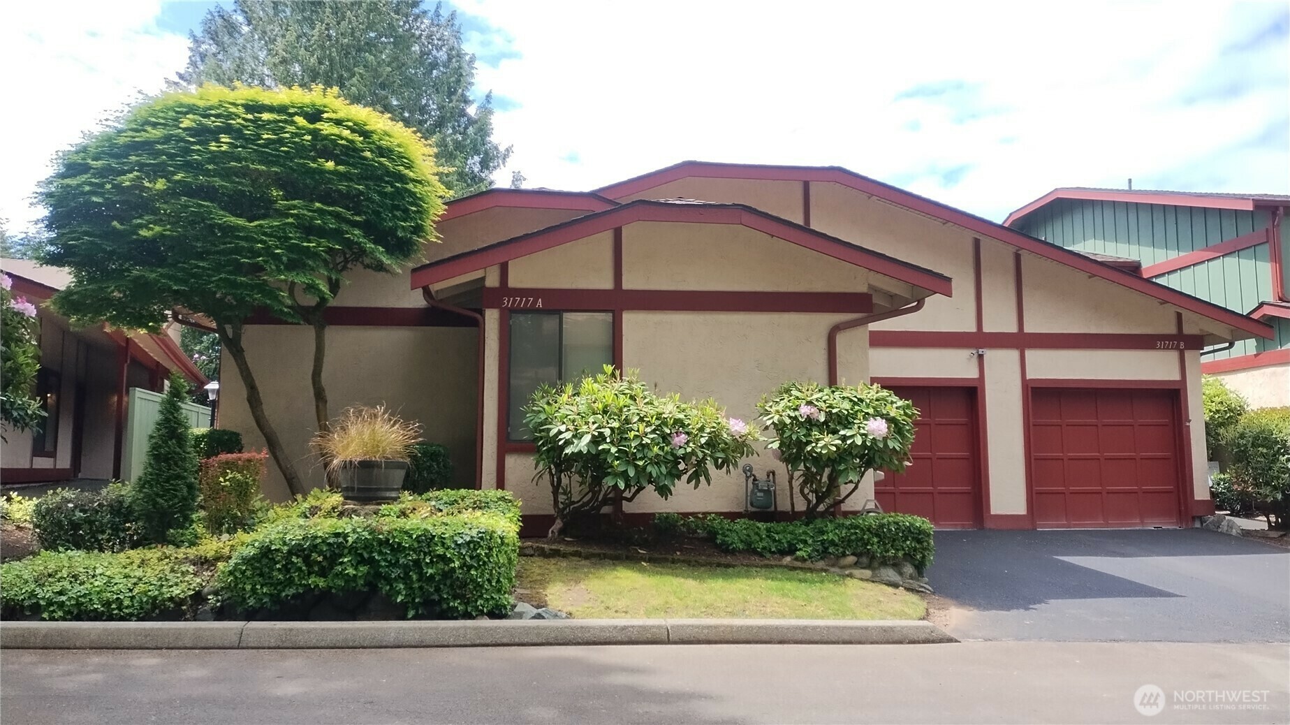 Property Photo: 31717 48th Lane SW A WA 98023