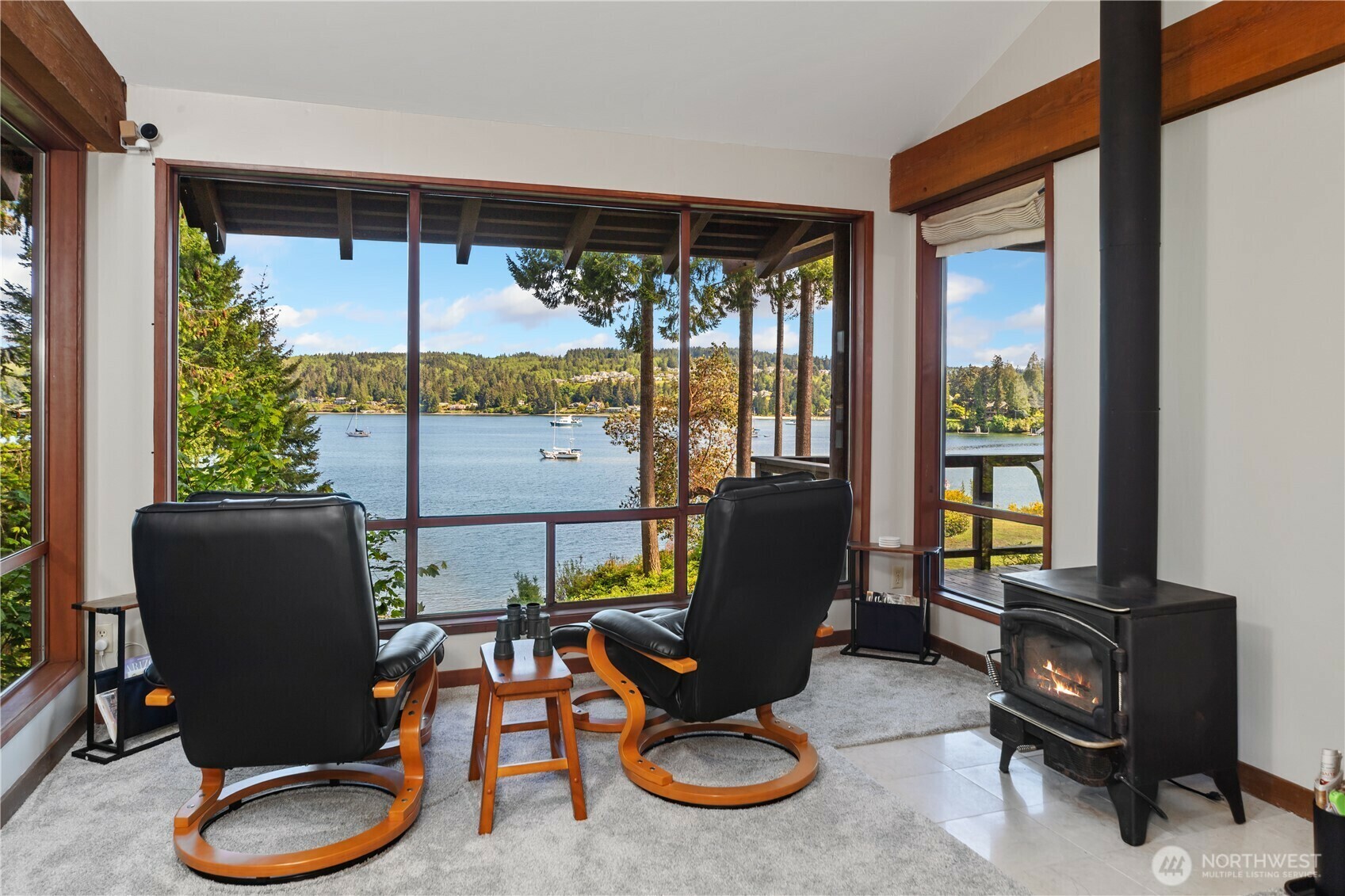 Property Photo: 41 North Bay Lane 1 WA 98365