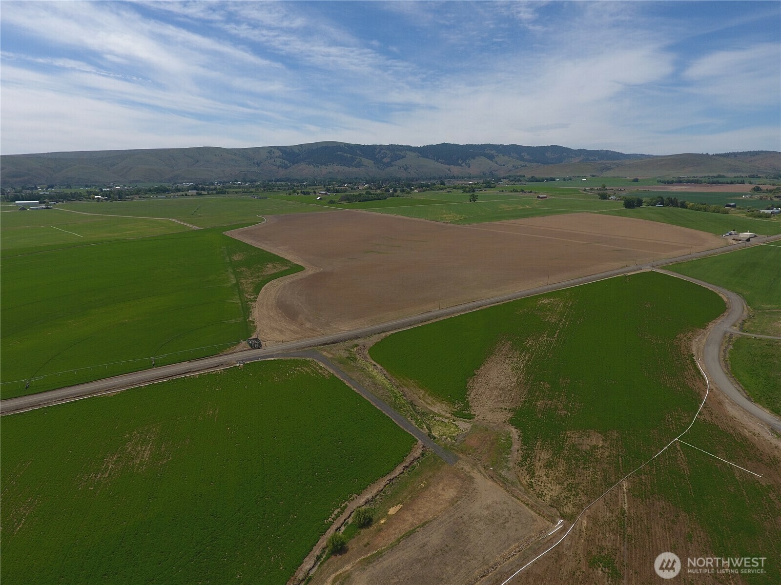 Property Photo: 21 Edge Bluff Loop WA 98926